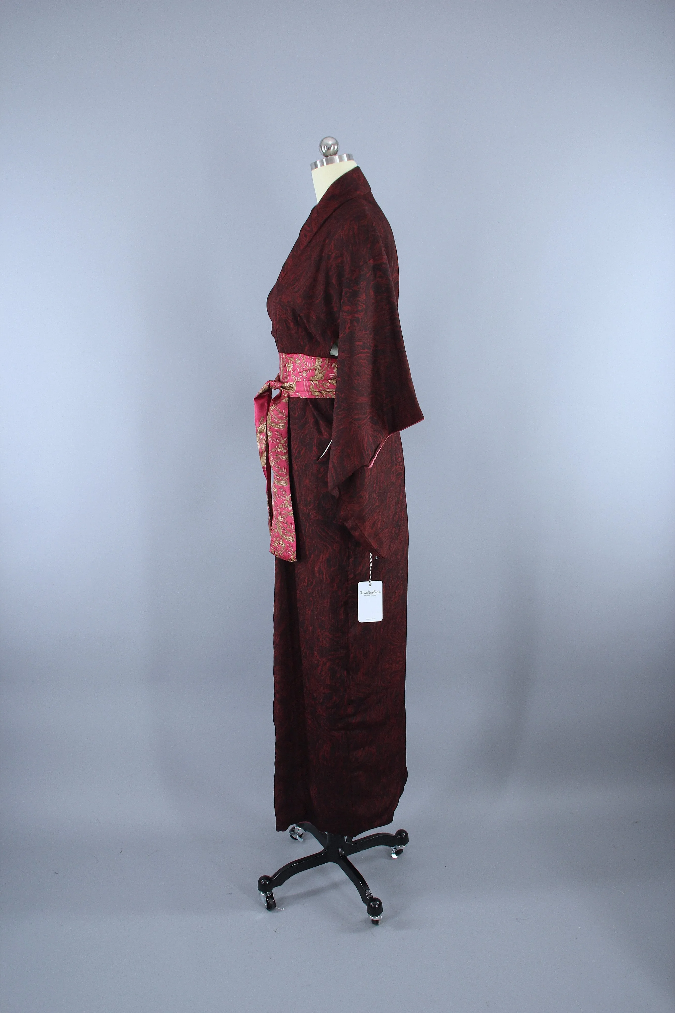 1950s Vintage Silk Kimono Robe / Black & Red Marble