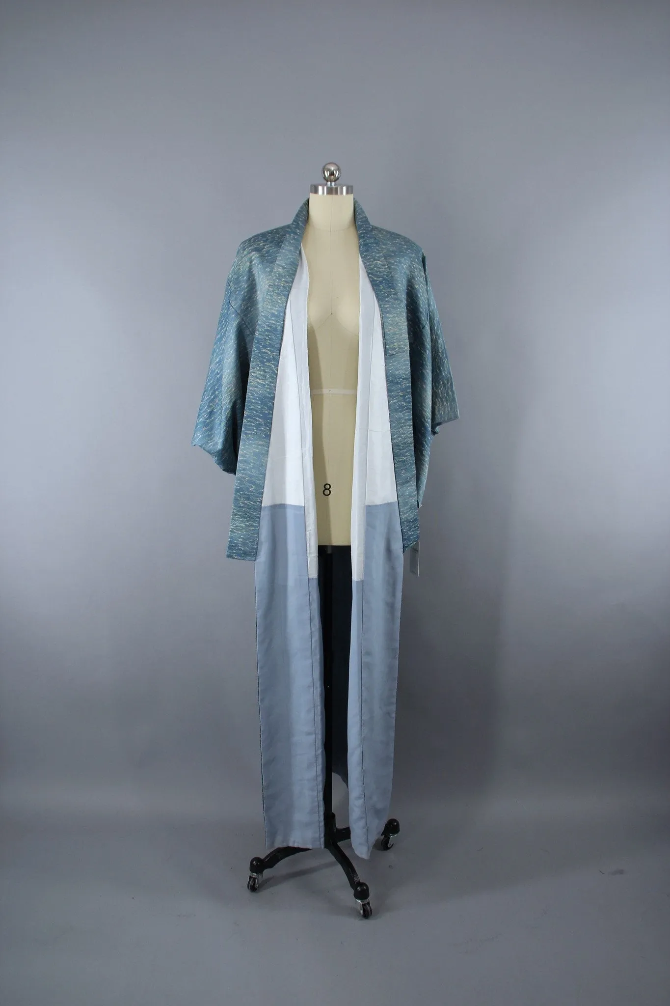 1950s Vintage Silk Kimono Robe / Blue Green Grass Print