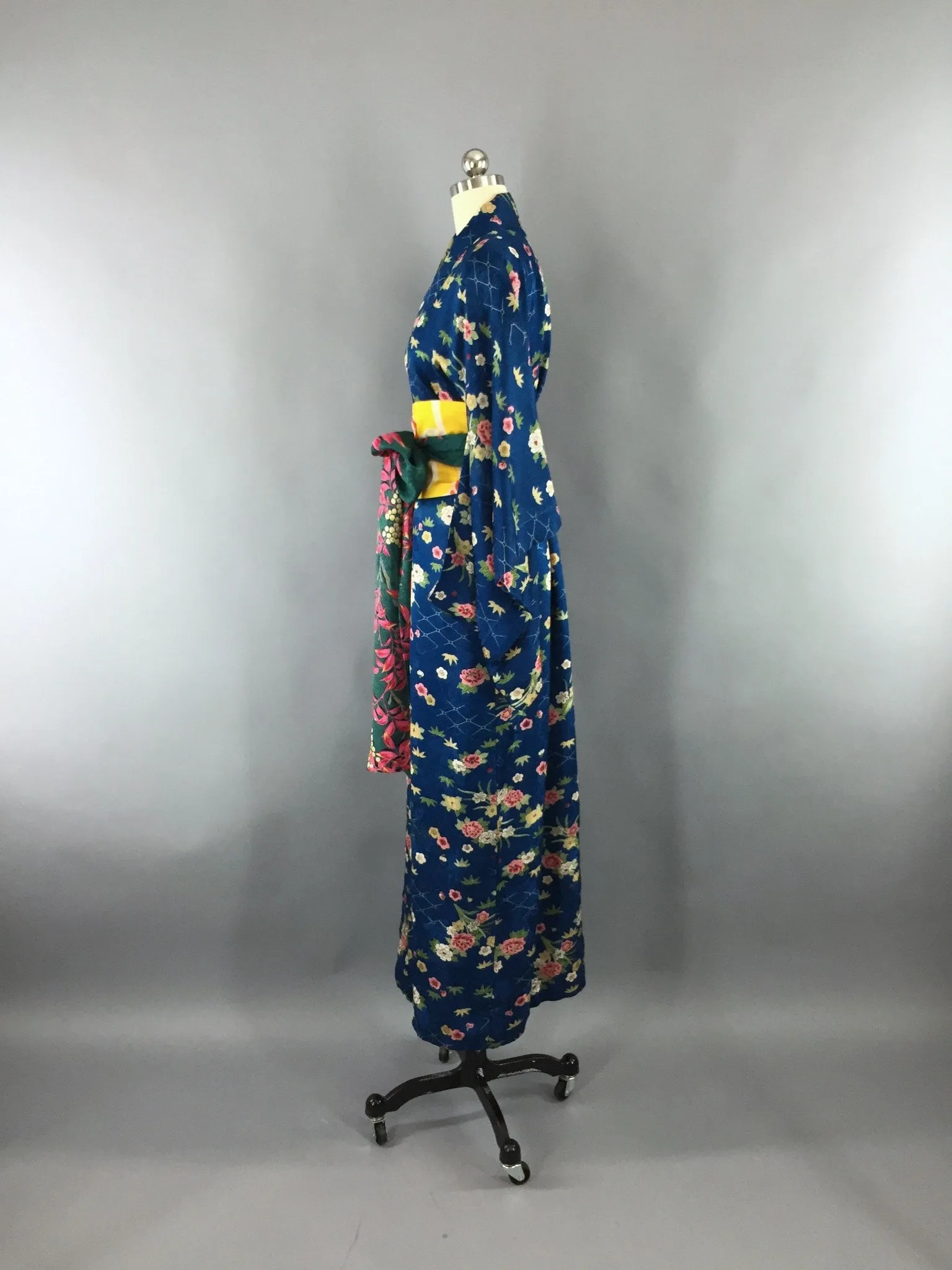 1950s Vintage Silk Kimono Robe / Blue Satin Floral Print