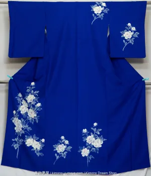 Blue with White Peonies Silk Tsukesage