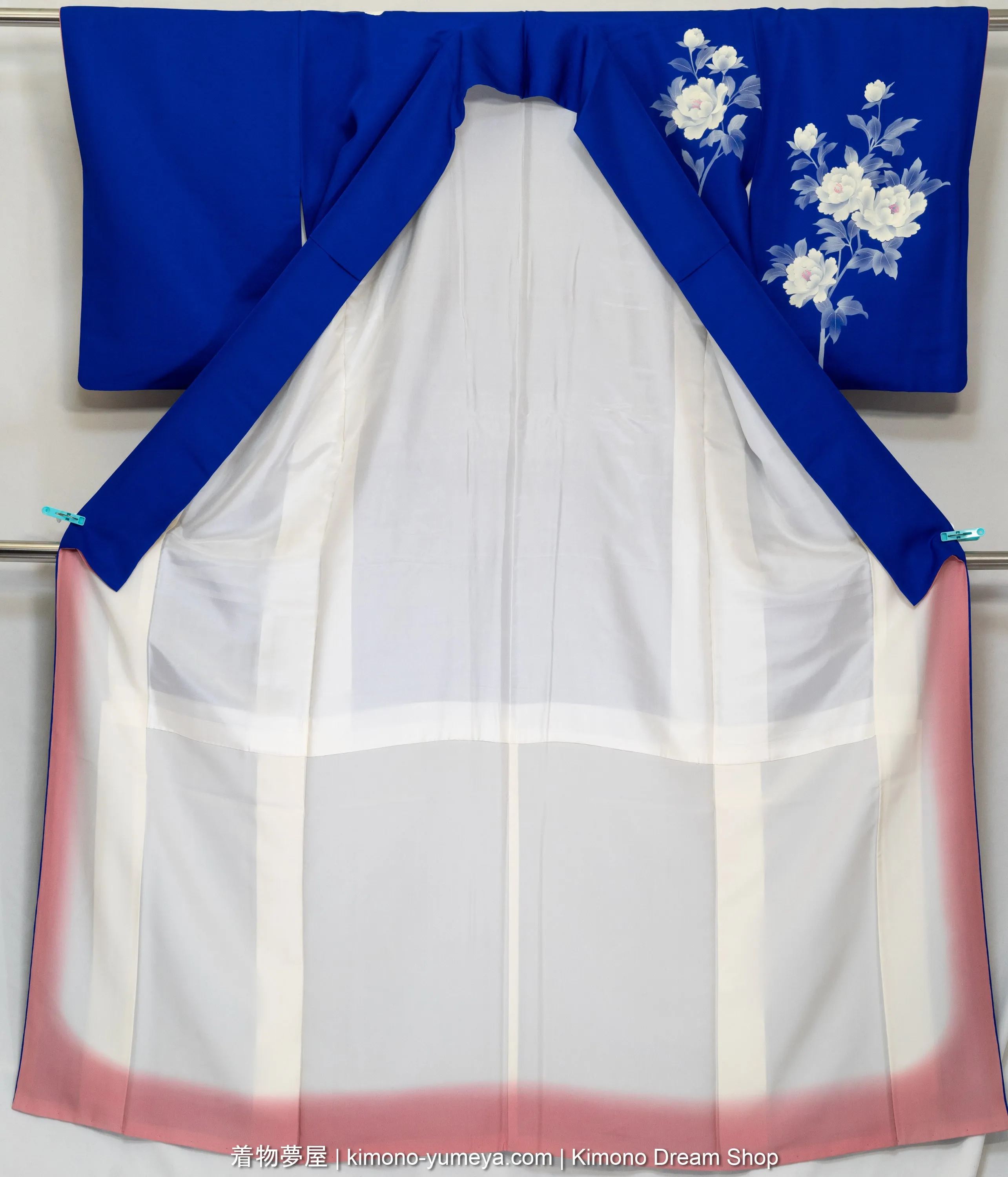 Blue with White Peonies Silk Tsukesage