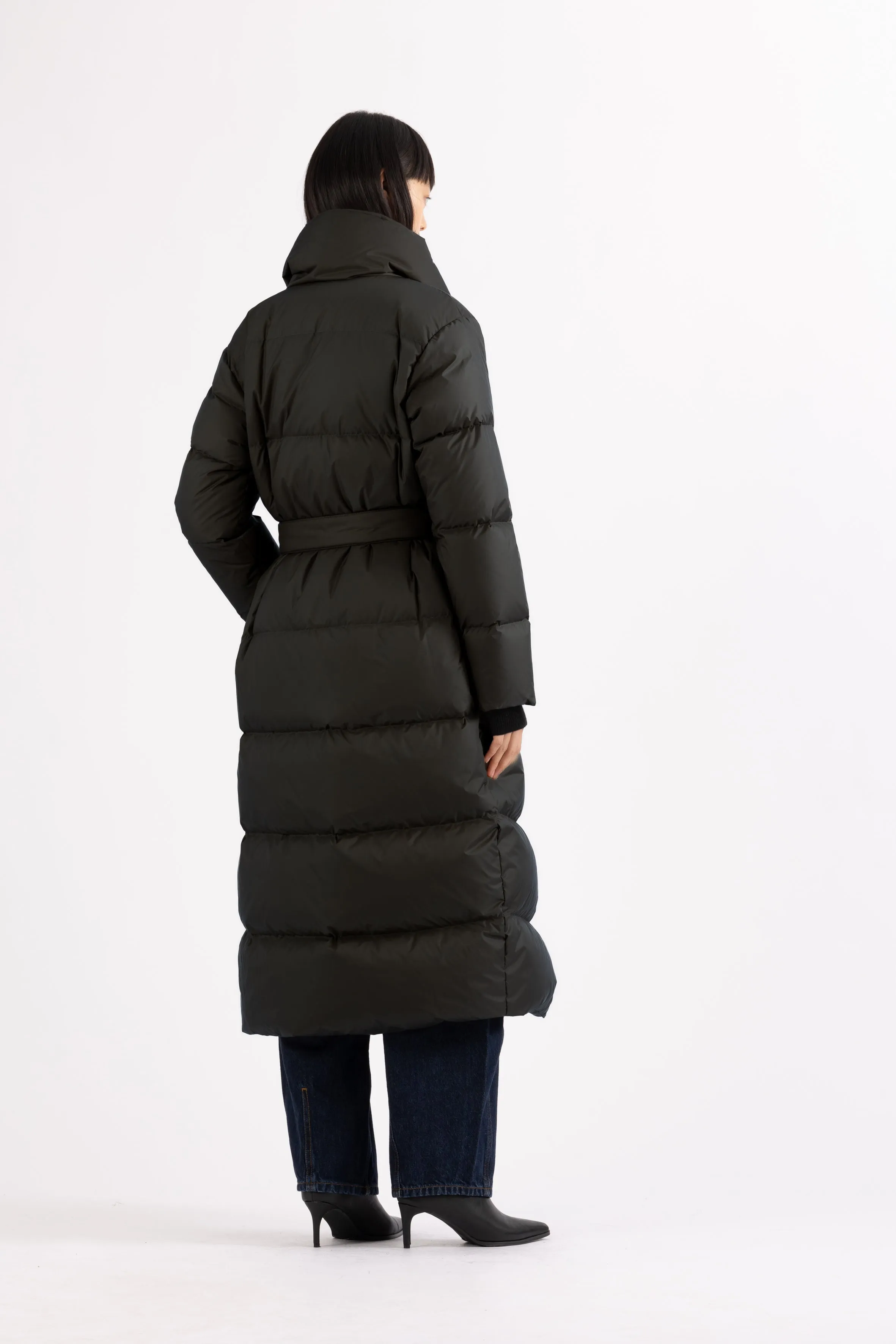 DOWN COAT RUA
