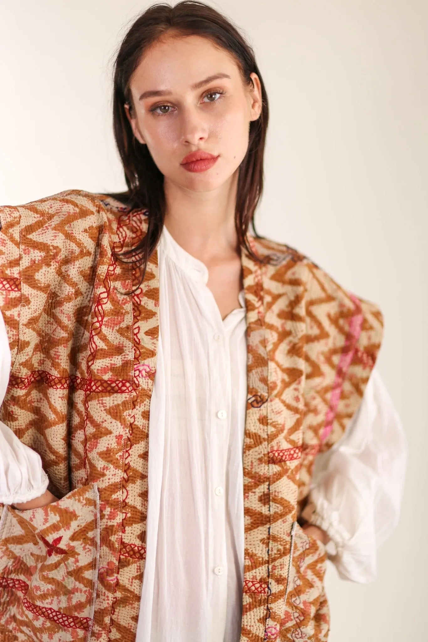 KANTHA COTTON VEST WISUSA