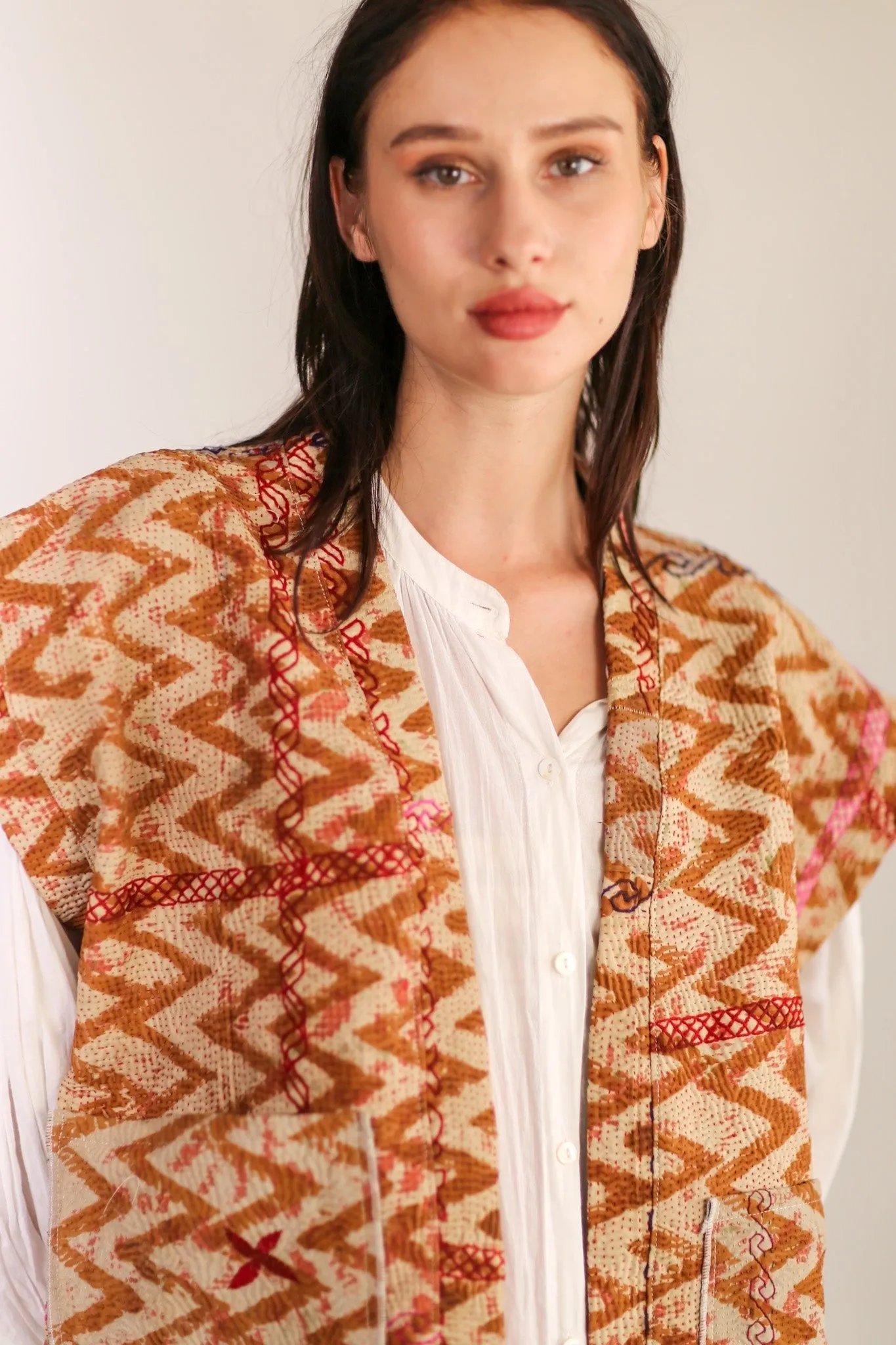 KANTHA COTTON VEST WISUSA