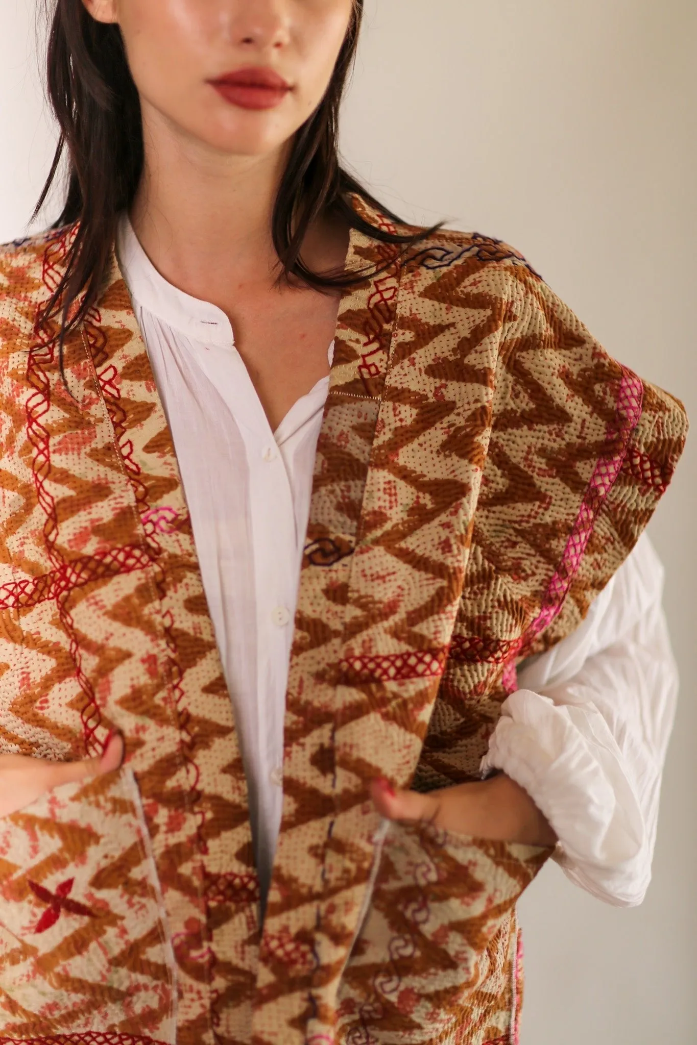KANTHA COTTON VEST WISUSA