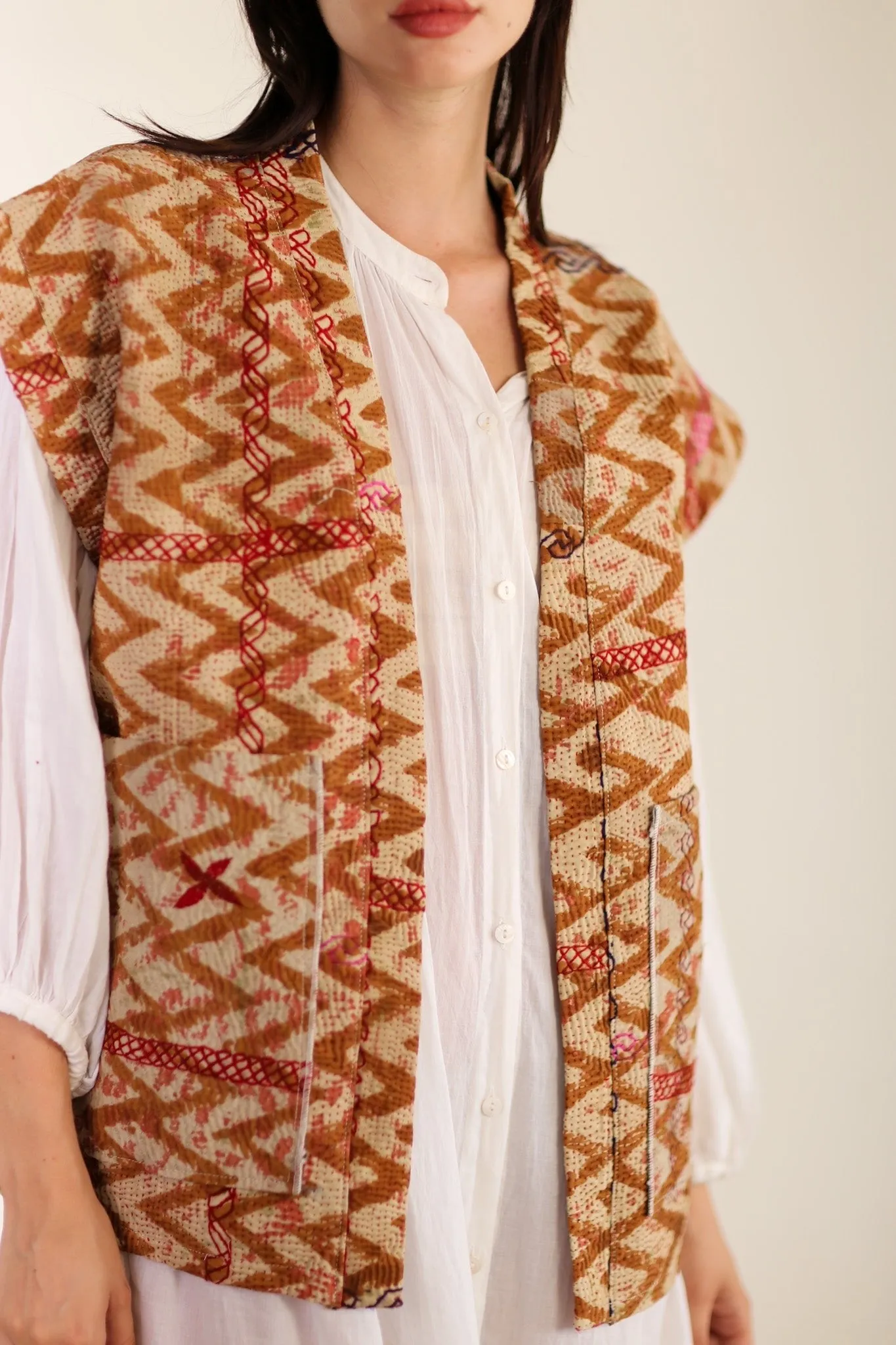 KANTHA COTTON VEST WISUSA