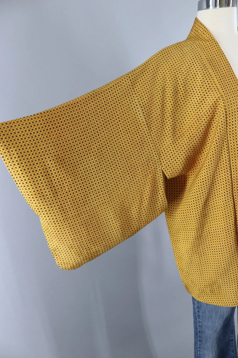 Silk Kimono Jacket / Golden Yellow Dotted Print