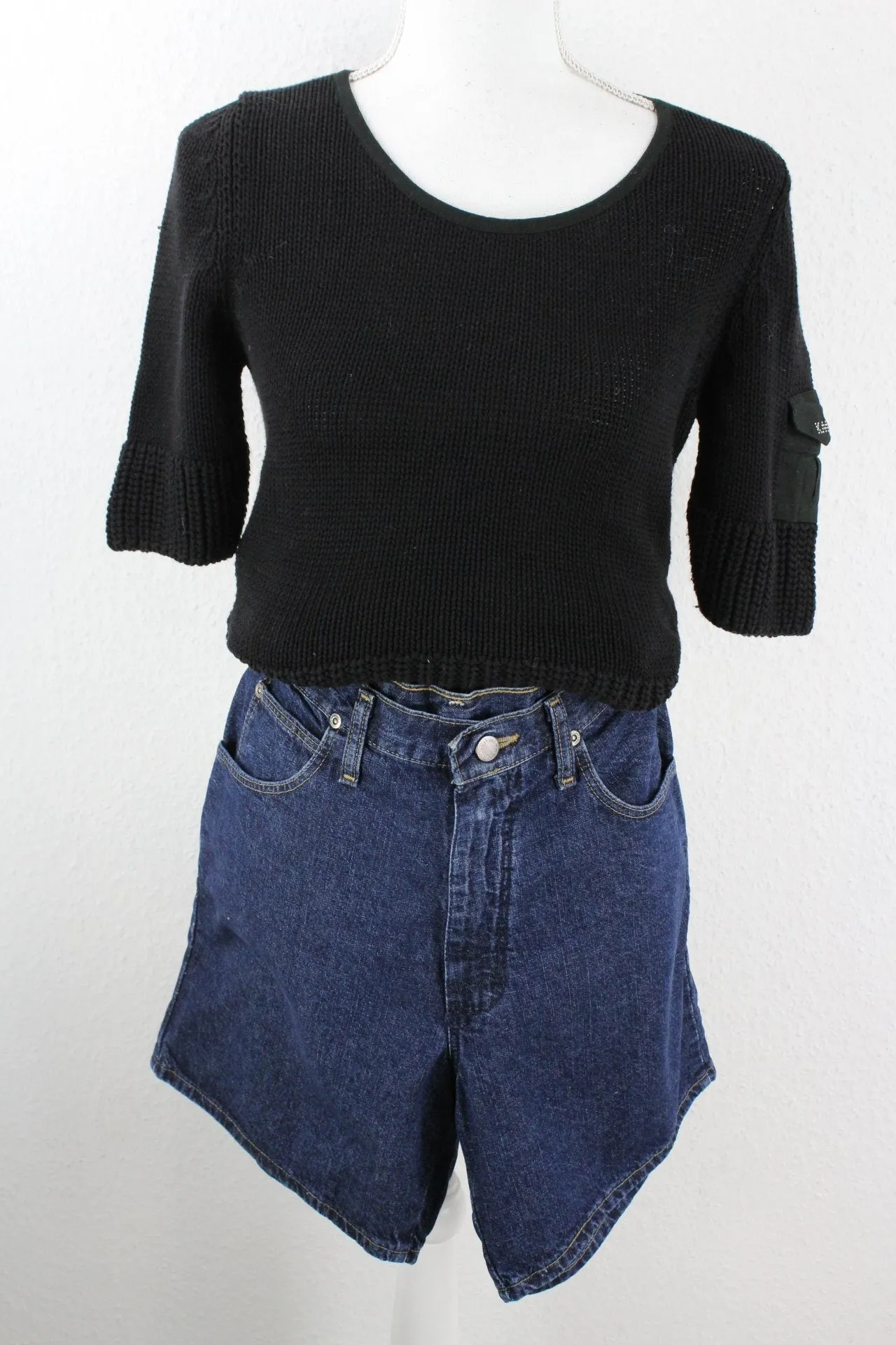 Vintage Black Basic Pullover (XS)
