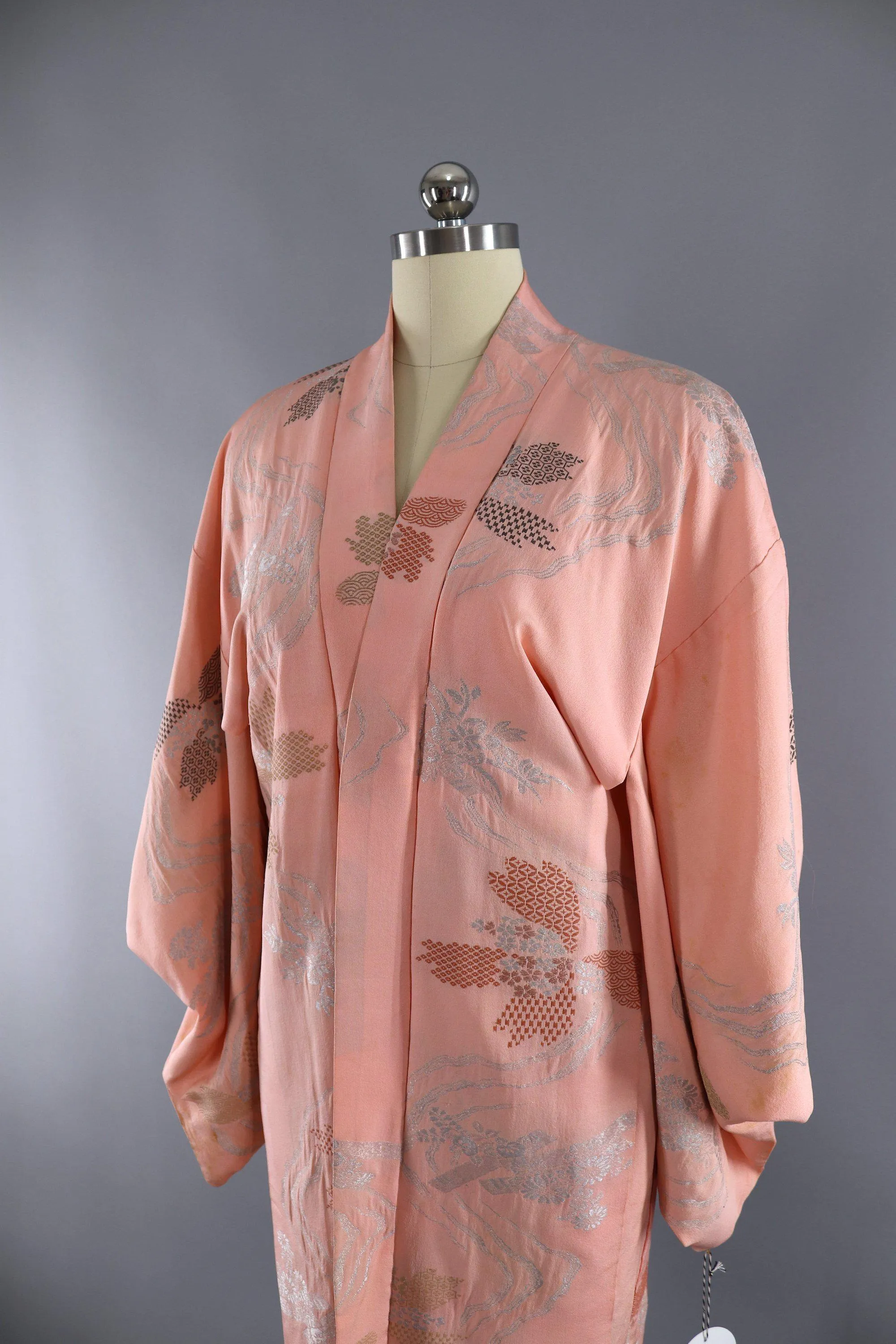 Vintage Silk Kimono Cardigan / Pastel Pink Silver Floral Embroidery